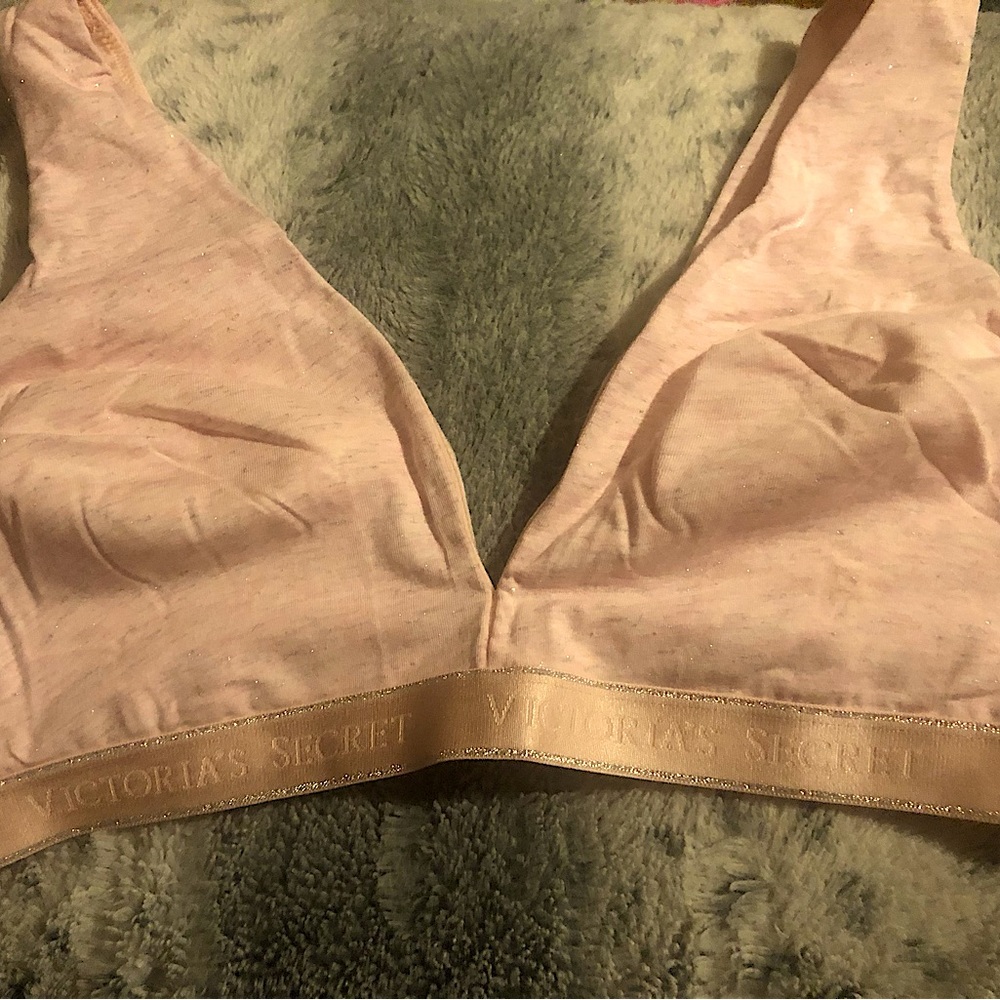 NWT VS bralette XL
